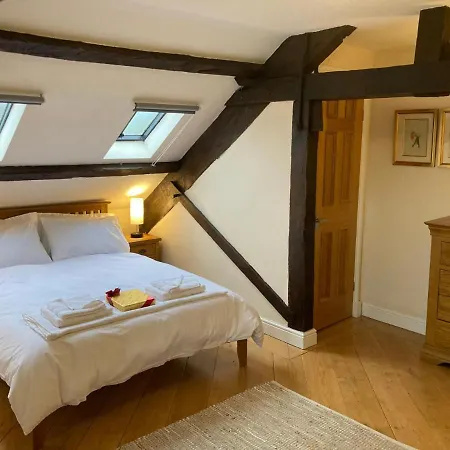 Amazing 2bd -upper Floors Of Hall Apartmán *